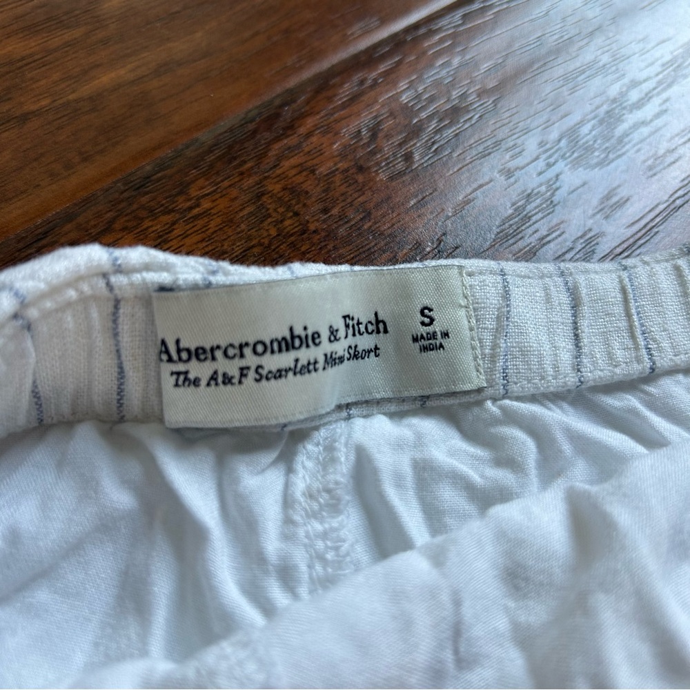 Abercrombie Linen Blend Scarlett Mini Skort - Picture 4 of 5